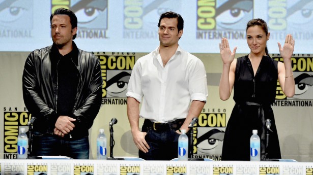 Ben Affleck, Henry Cavill e Gal Gadot na Comic Con 2015 (Foto: Reprodução)